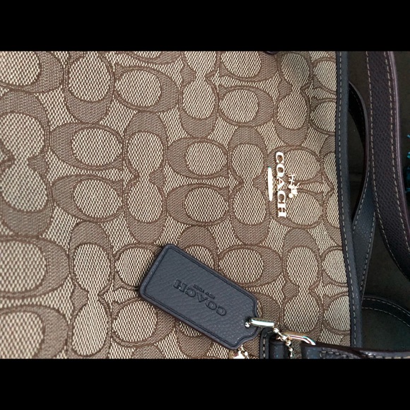 Coach bag - Picture 2 of 3